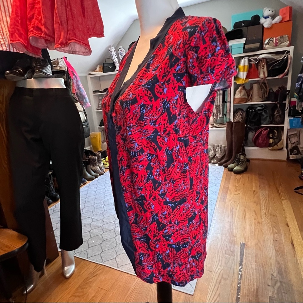 BANANA REPUBLIC Women's Red and Blue Medium Top - Picture 4 of 9
